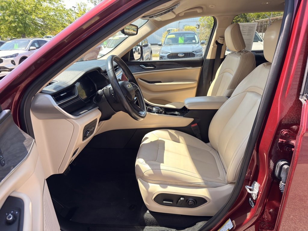 Used 2021 Jeep Grand Cherokee L Limited image 15