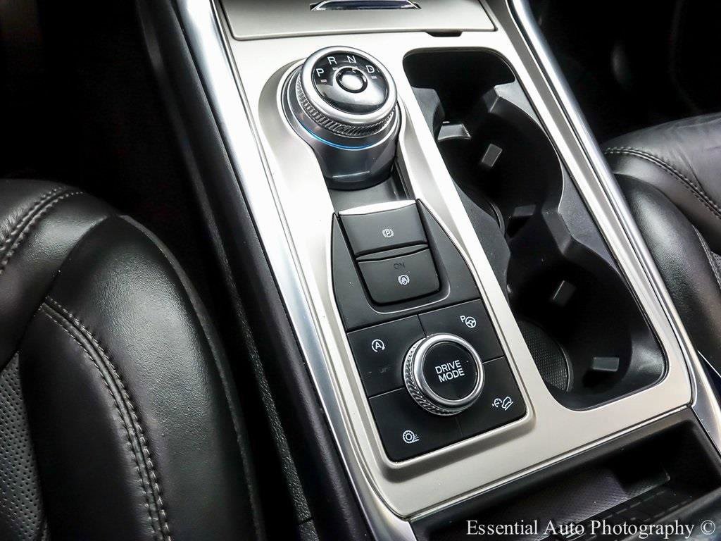 Certified 2022 Ford Explorer Platinum w/ Equipment Group 601A image 22