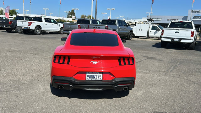 Certified 2024 Ford Mustang Coupe RWD image 4