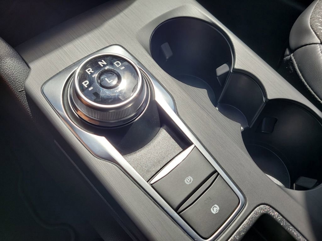 Certified 2026 Ford Escape SE image 25