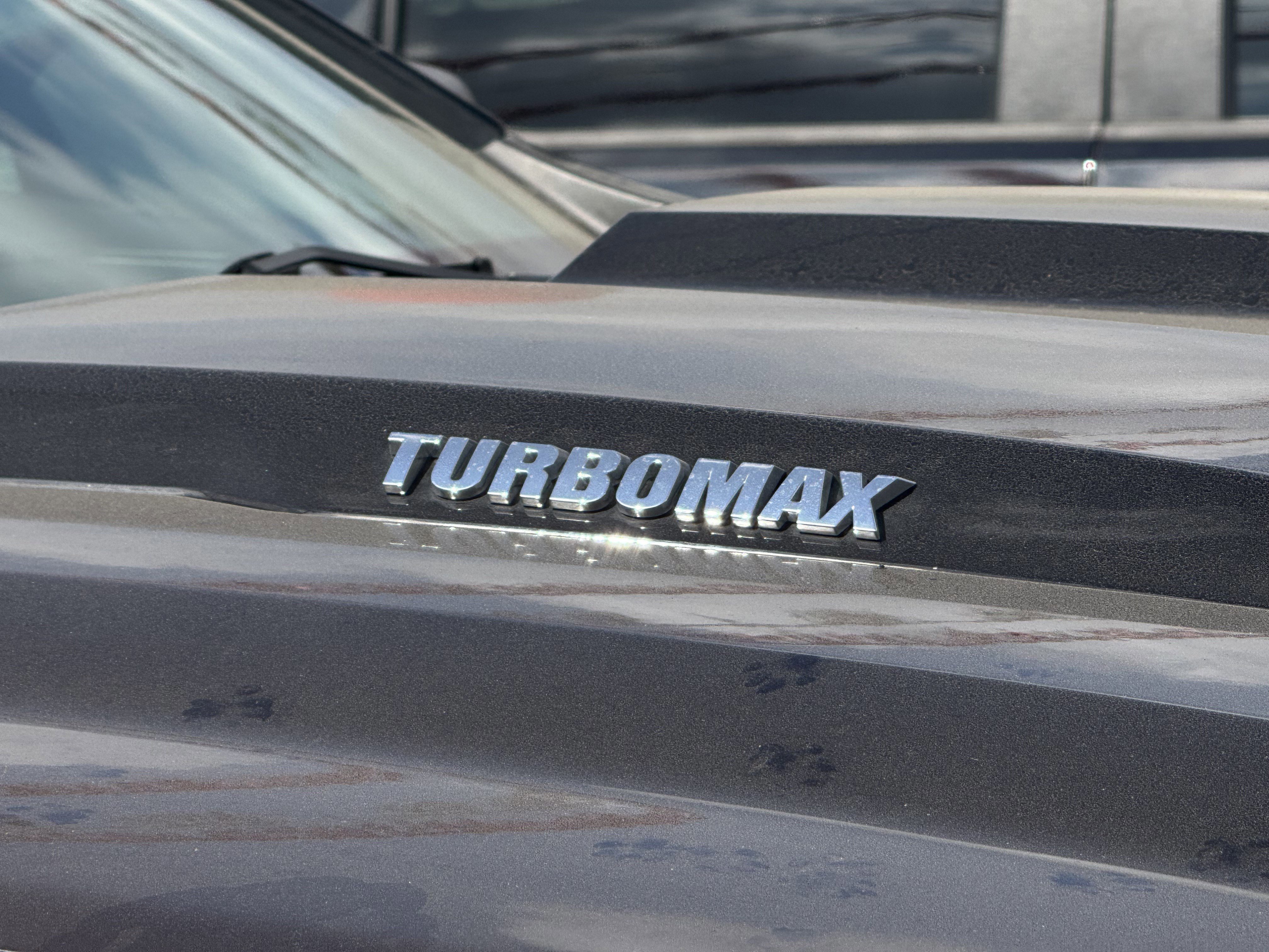 Used 2025 Chevrolet Silverado 1500 Custom Trail Boss w/ LPO, Dark Essentials Package image 11