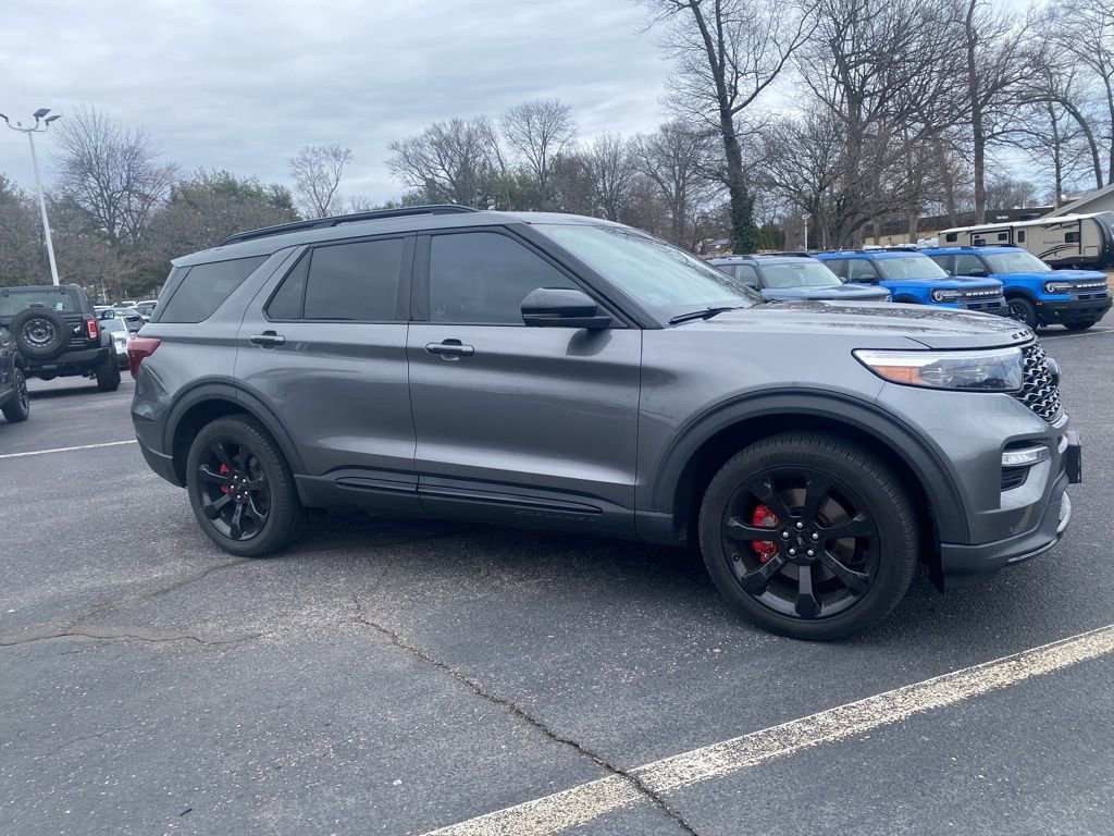 Certified 2023 Ford Explorer ST w/ Equipment Group 401A image 15