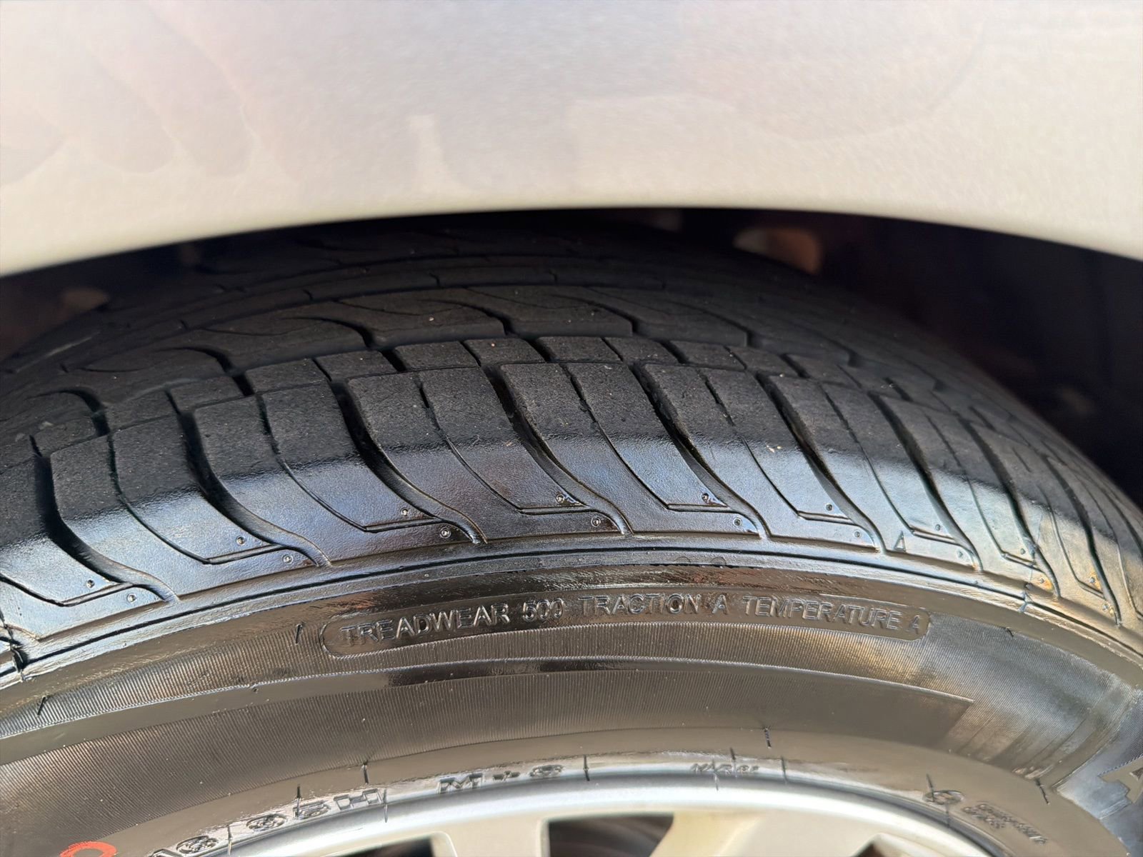 Used 2025 Toyota Camry LE image 12