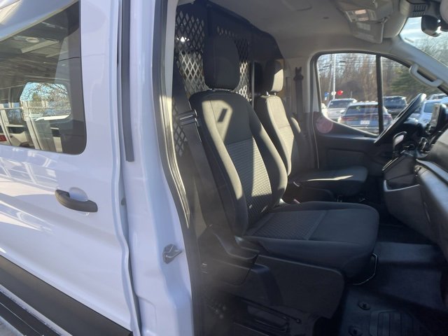 Certified 2024 Ford Transit 250 Low Roof w/ Exterior Upgrade Package image 30