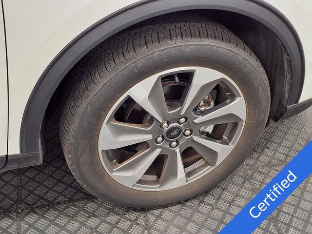 Certified 2024 Ford Escape Platinum w/ Premium Technology Package AWD/4WD image 29