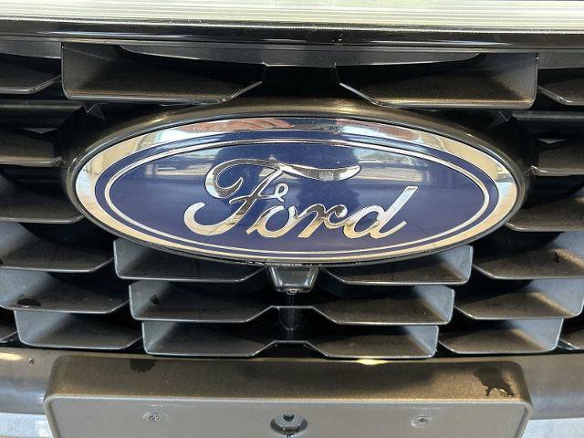 Certified 2024 Ford Escape Platinum AWD/4WD image 29