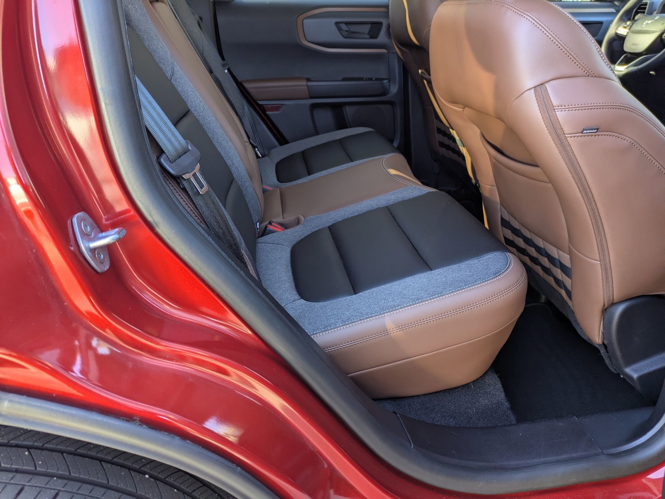 Certified 2024 Ford Bronco Sport Outer Banks w/ Tech Package image 38