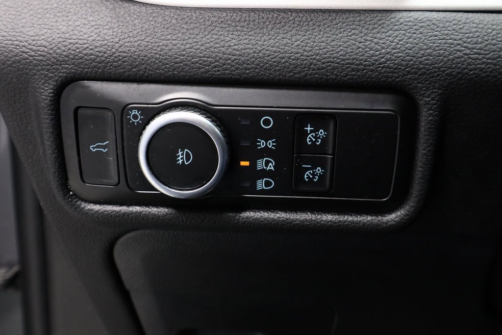 Certified 2023 Ford Explorer XLT w/ Equipment Group 202A image 29