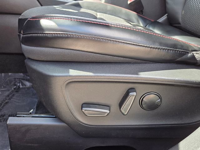 Certified 2024 Ford Escape ST-Line w/ Tech Pack #1 image 10