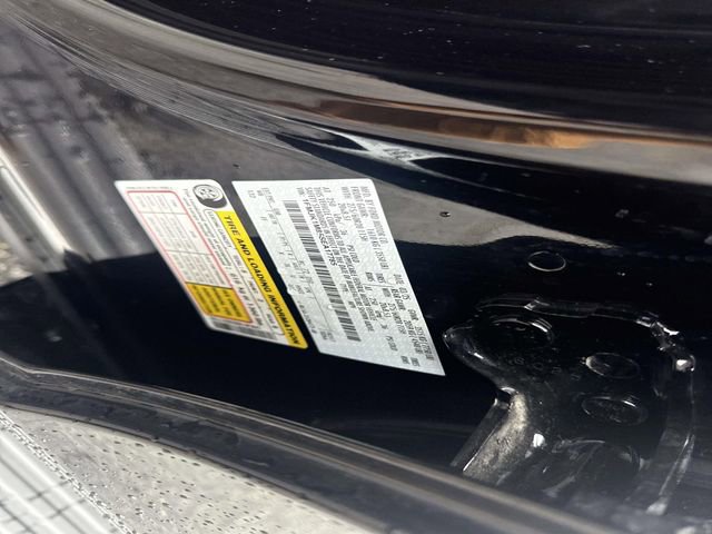 Certified 2025 Ford Expedition Max Platinum image 28