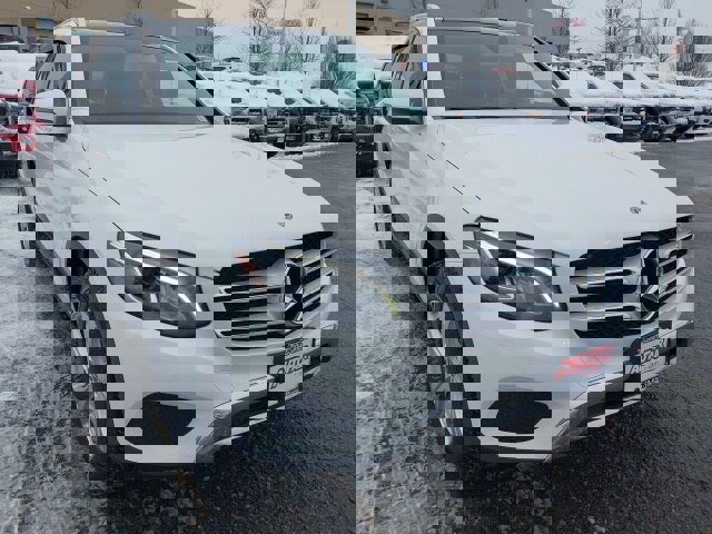 Used 2018 Mercedes-Benz GLC 300 4MATIC image 8