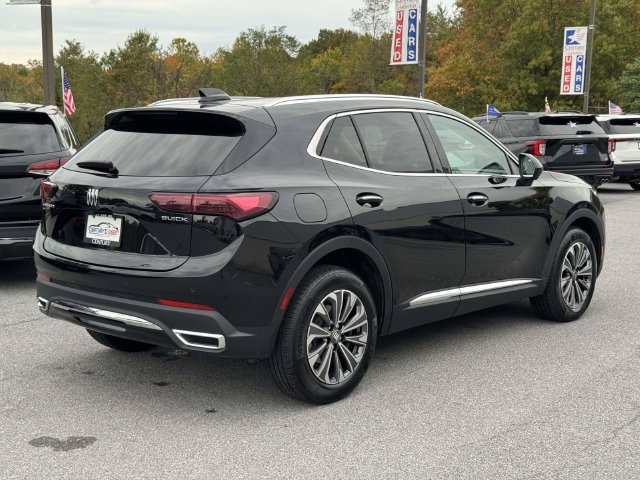 Used 2024 Buick Envision Preferred AWD/4WD image 3