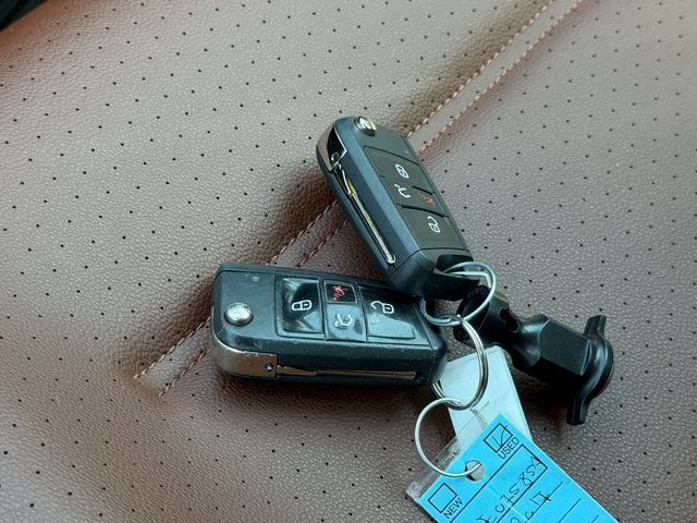 Used 2017 Volkswagen Golf Alltrack S AWD/4WD image 31