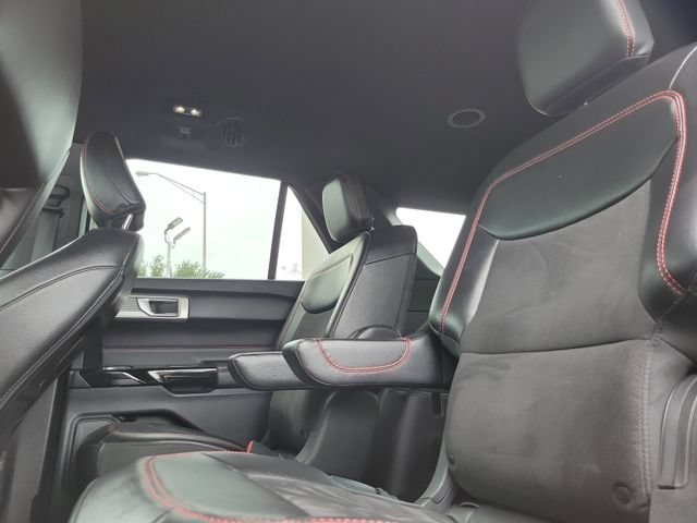 Certified 2022 Ford Explorer ST-Line RWD image 8