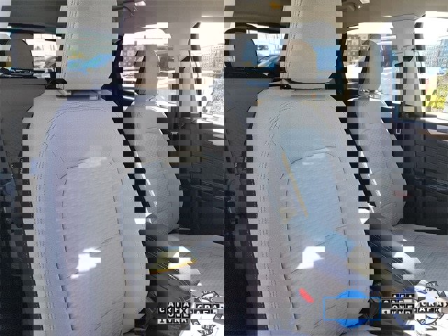 Certified 2021 Ford Escape SE image 33