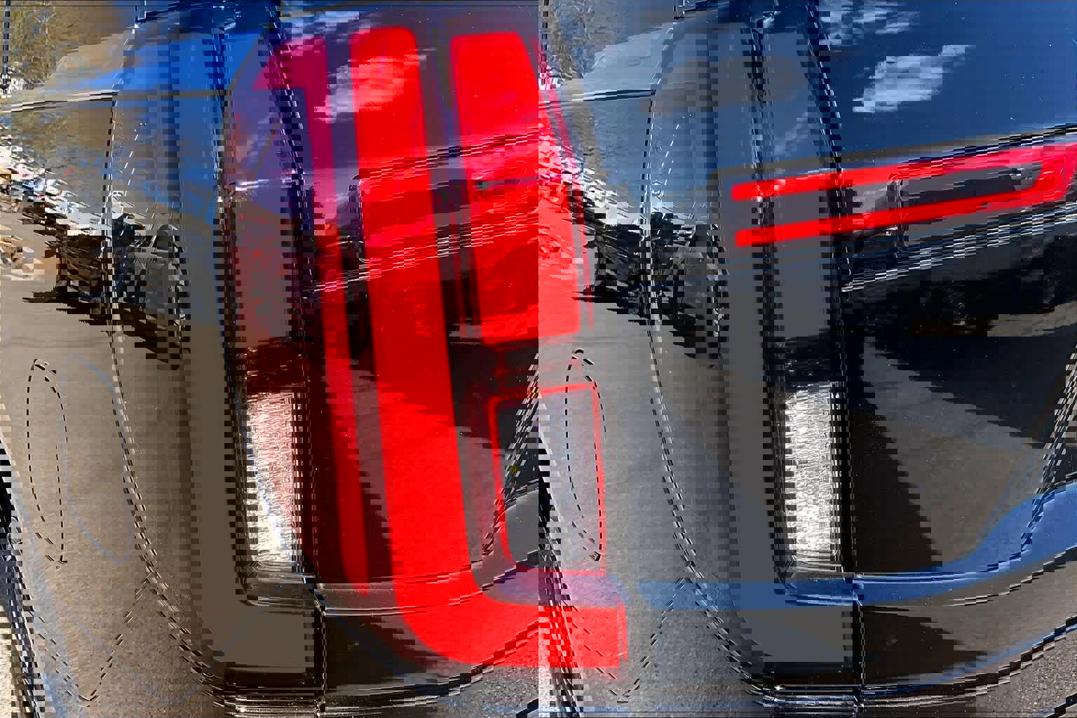 Certified 2025 Ford Expedition Platinum w/ Platinum Ultimate Package image 15