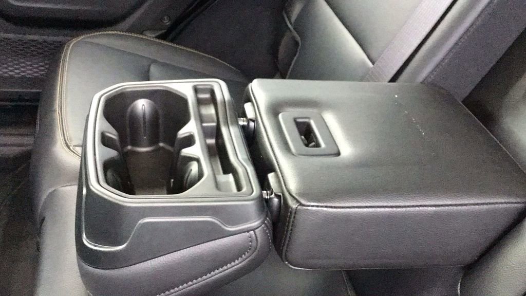 Used 2024 Jeep Wrangler Sahara w/ Safety Group image 14