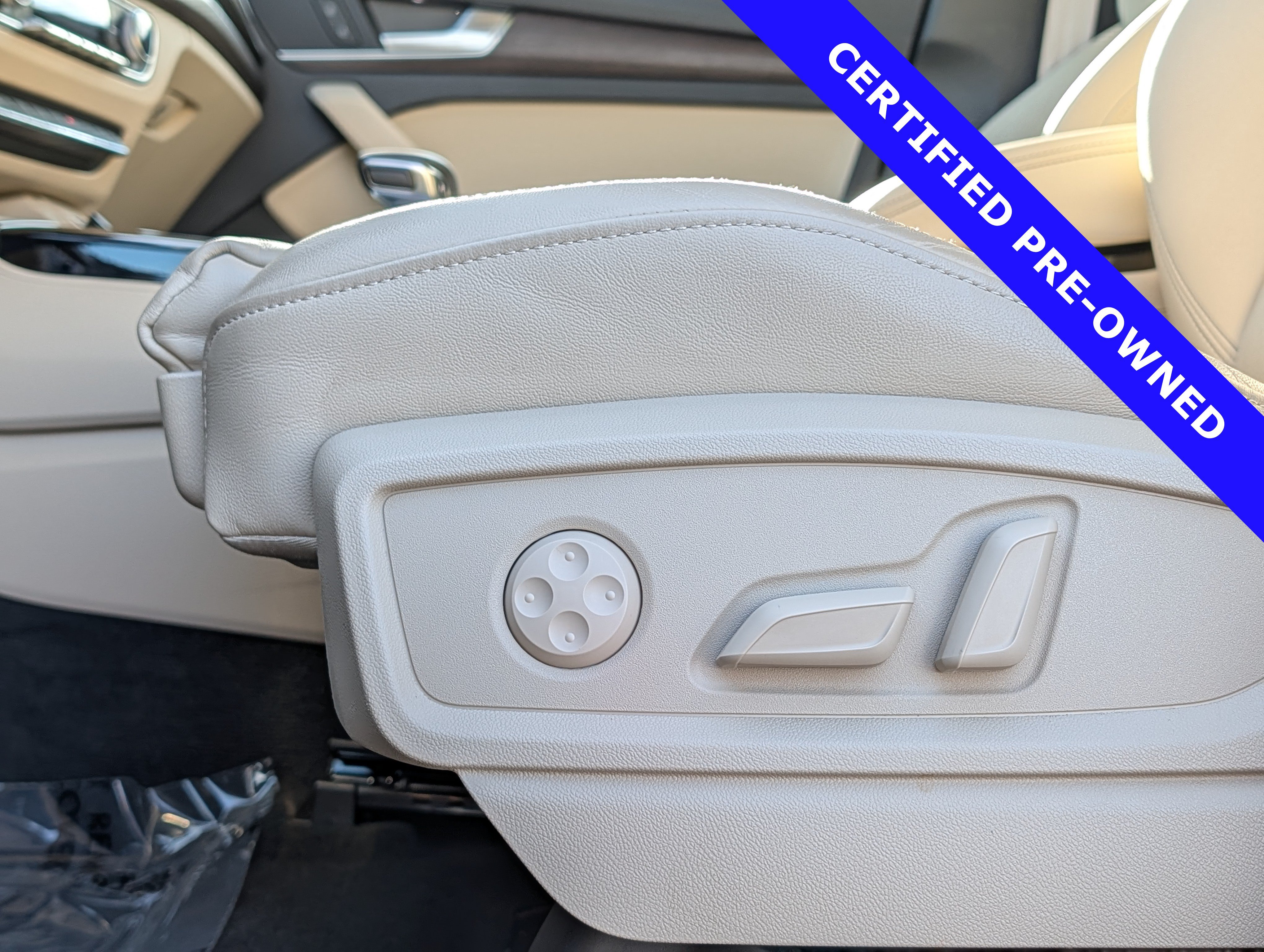 Used 2024 Audi Q5 2.0T Premium w/ Convenience Package AWD/4WD image 23
