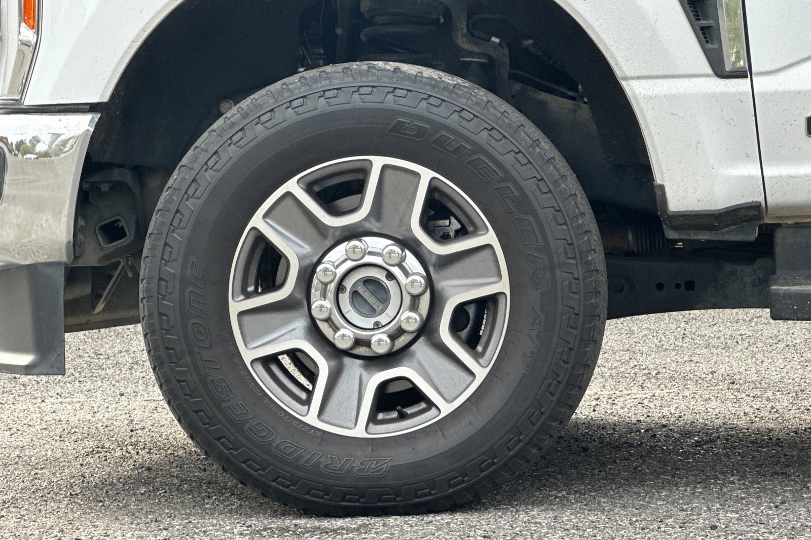 Certified 2023 Ford F250 Lariat w/ FX4 Off-Road Package image 45