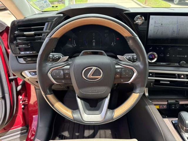 Used 2024 Lexus RX 350 FWD w/ Convenience Package image 25