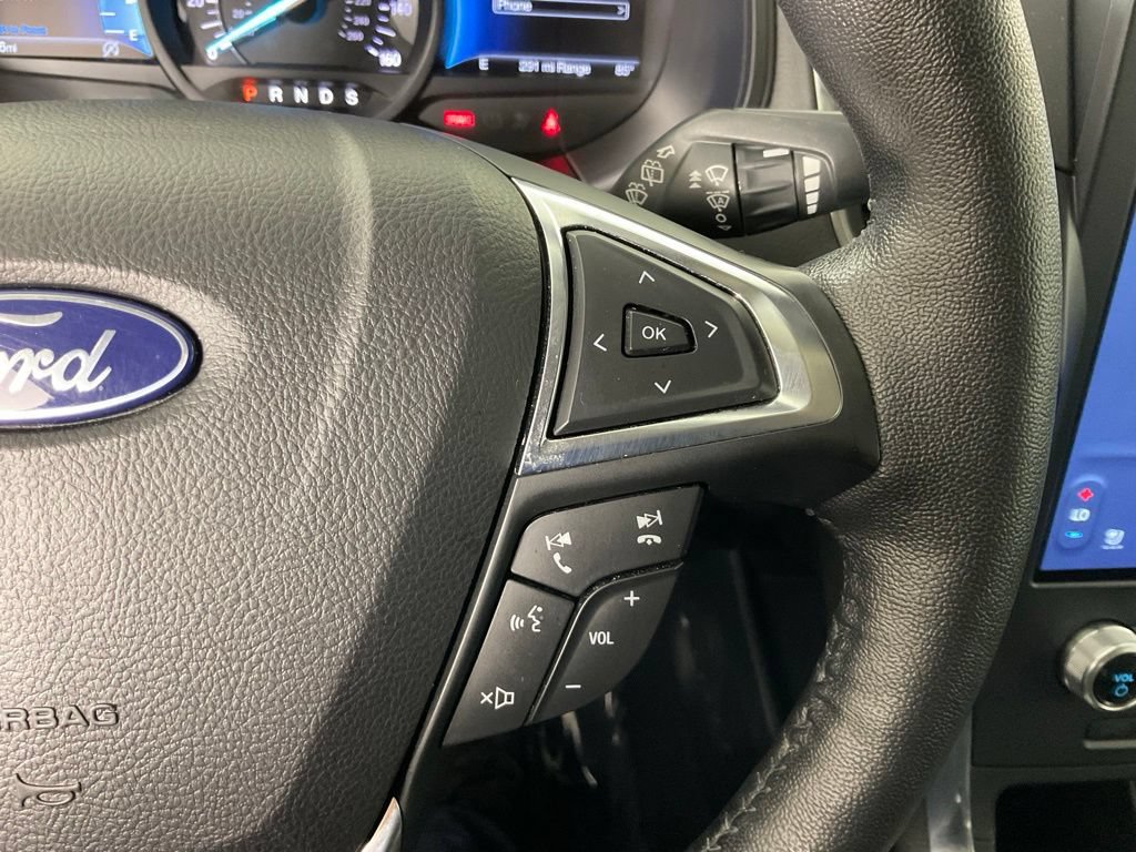 Certified 2022 Ford Edge Titanium AWD/4WD image 25