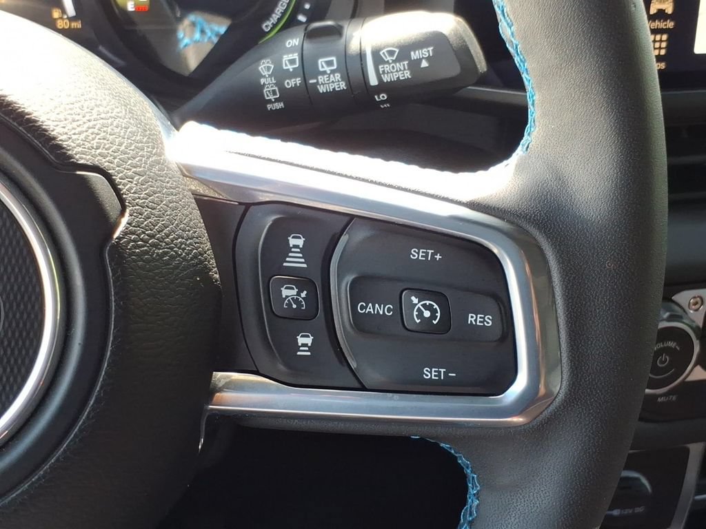 Used 2024 Jeep Wrangler High Altitude AWD/4WD image 15