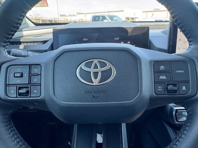 Used 2026 Toyota RAV4 Limited AWD/4WD image 22