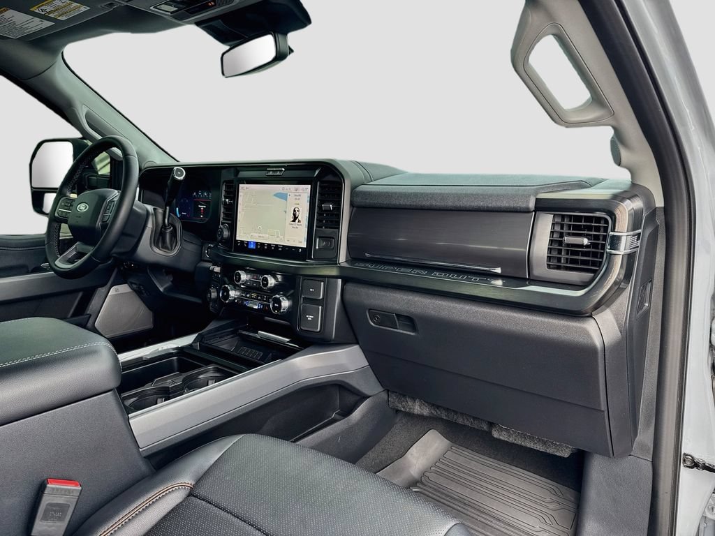 Certified 2025 Ford F350 Lariat w/ Lariat Ultimate Package AWD/4WD image 31