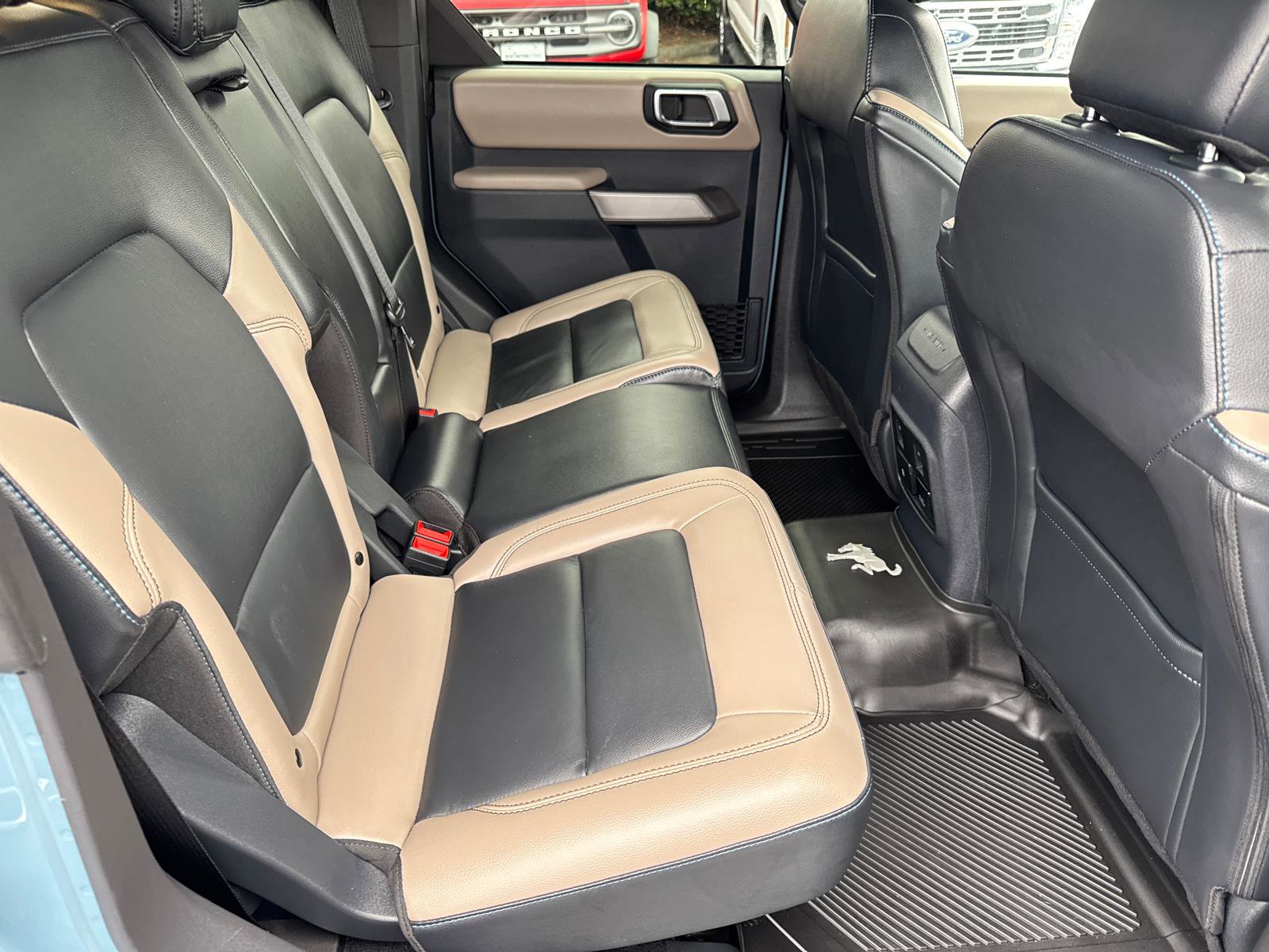 Certified 2023 Ford Bronco Wildtrak image 18