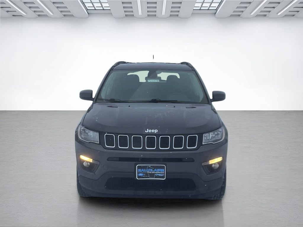 Used 2018 Jeep Compass Latitude image 8