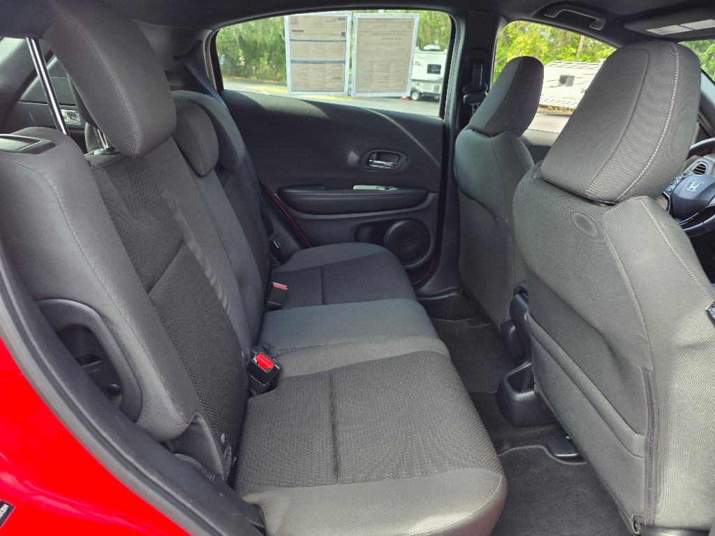 Used 2020 Honda HR-V Sport image 16