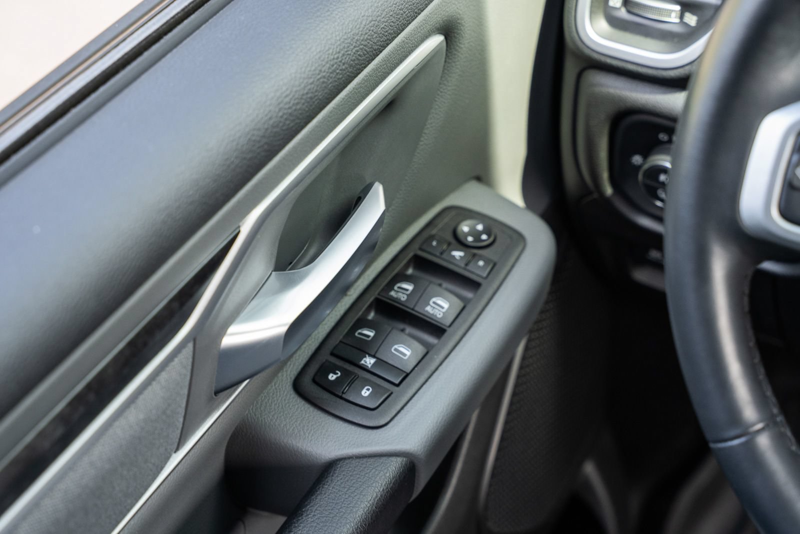 Used 2023 RAM 1500 Big Horn AWD/4WD image 31