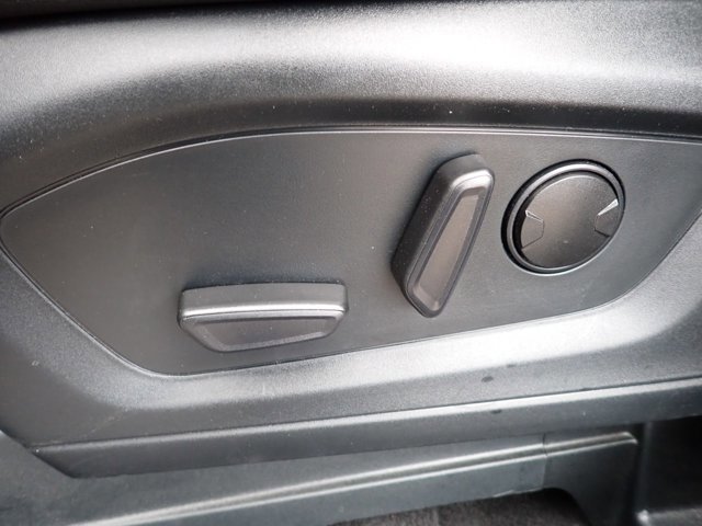 Certified 2023 Ford Explorer ST-Line w/ Class IV Trailer Tow Package image 14