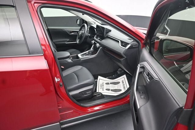 Used 2024 Toyota RAV4 Limited FWD image 13
