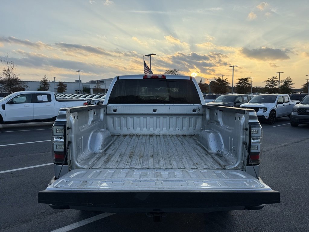 Used 2018 Chevrolet Silverado 1500 LT w/ All Star Edition image 9