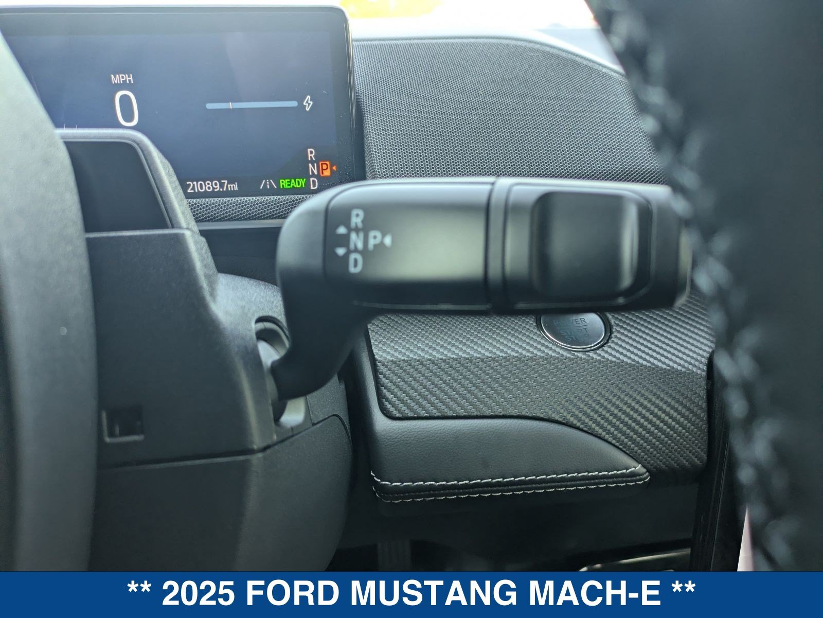 Certified 2025 Ford Mustang Mach-E Select RWD image 31