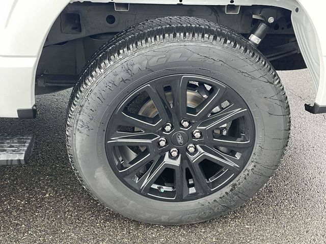 Certified 2025 Ford F150 Platinum w/ Equipment Group 702A High AWD/4WD image 4
