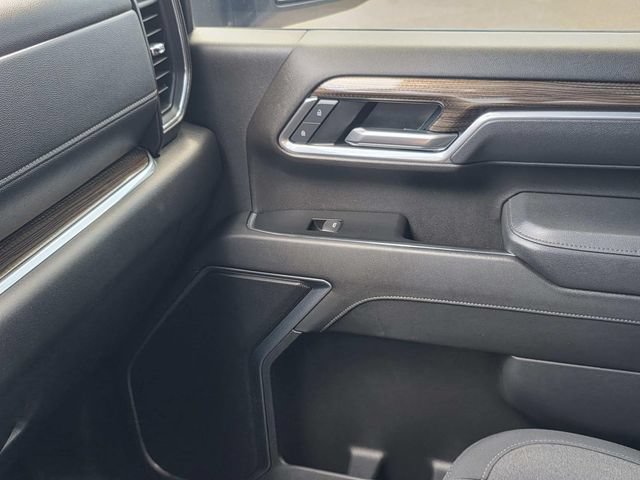 Used 2025 Chevrolet Silverado 2500 LT AWD/4WD image 23