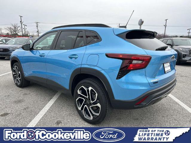 Used 2025 Chevrolet Trax RS w/ Driver Confidence Package image 6