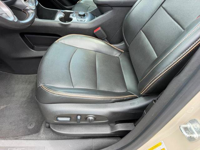 Used 2022 GMC Terrain AT4 w/ Infotainment Package II AWD/4WD image 22
