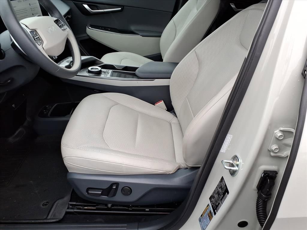 Used 2023 Kia EV6 Wind w/ Wind Technology Package image 13