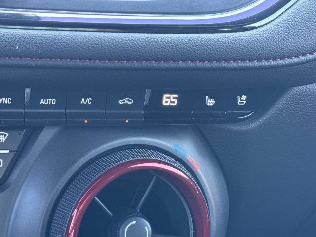 Used 2022 Chevrolet Blazer RS w/ Enhanced Convenience Package FWD image 25