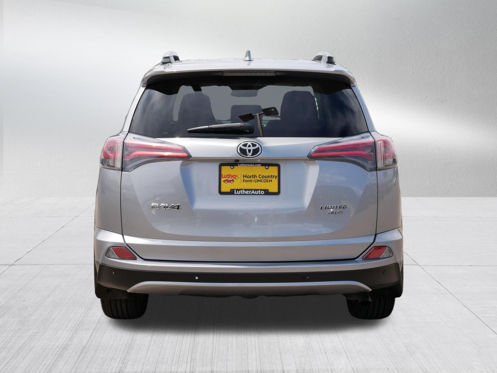 Used 2017 Toyota RAV4 Limited AWD/4WD image 6