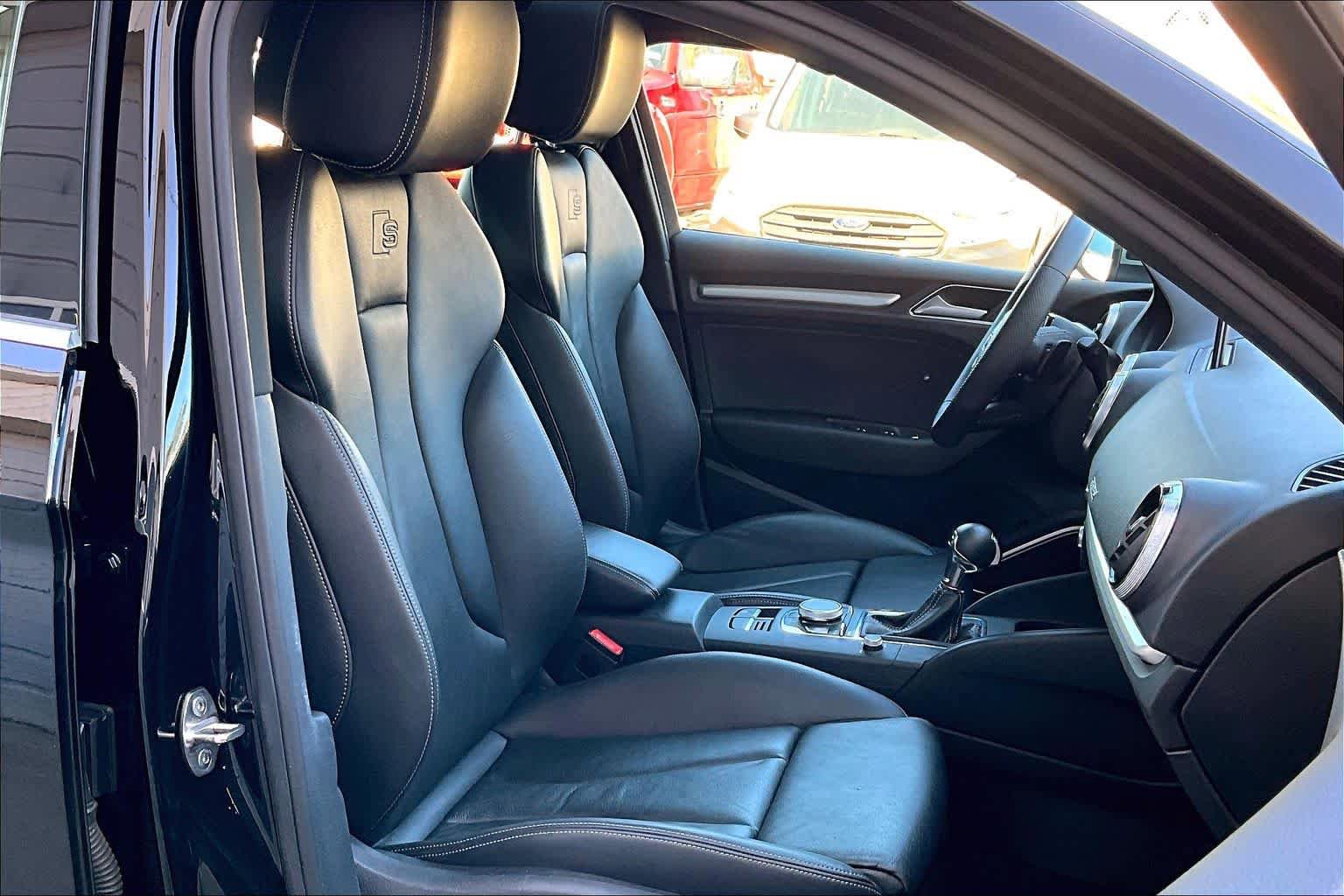Used 2020 Audi S3 Premium Plus w/ Premium Plus Package AWD/4WD image 9