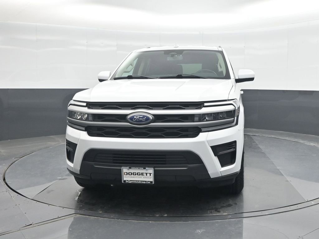 Certified 2024 Ford Expedition XLT RWD image 5
