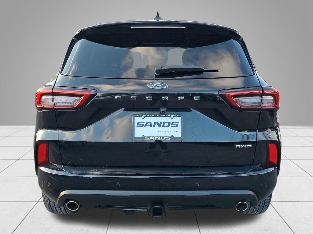 Certified 2023 Ford Escape ST-Line Elite w/ Premium Technology Package image 4
