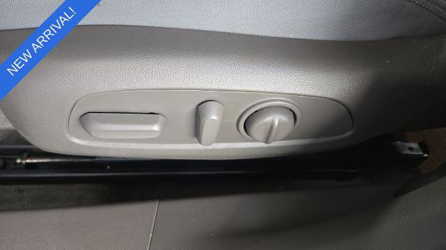 Used 2025 Chevrolet Malibu LT FWD image 22