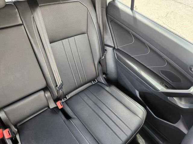 Used 2023 Volkswagen Tiguan SE R-Line AWD/4WD image 16