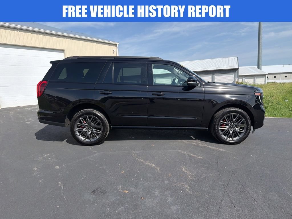 Certified 2025 Ford Expedition Platinum w/ Stealth Performance Package AWD/4WD image 3