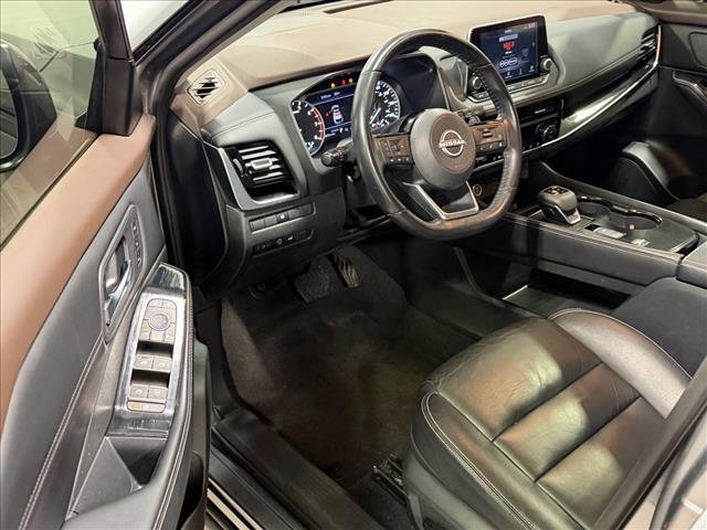 Used 2023 Nissan Rogue SL image 10